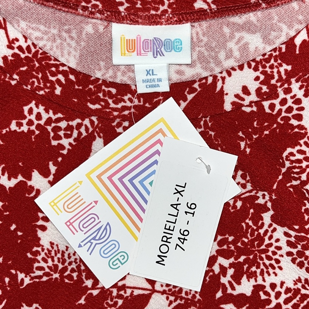 LuLaRoe NWT Sz XL Red & White Floral - Swiss Dot Puff Sleeve Moriella Blouse Top - Picture 4 of 4